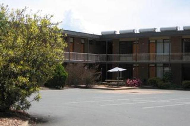 Red Cedars Motel Canberra Esterno foto